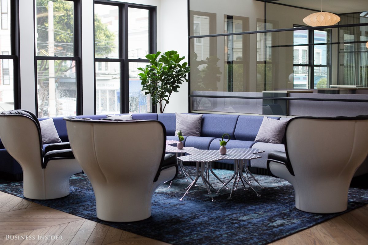 开云（中国） - 灯饰|吊灯|办公家具|设计师家具|纳尔逊杯托形十字气泡吊灯